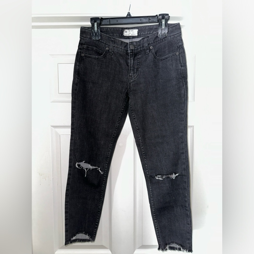 Free People Women's Black Jeans size 27